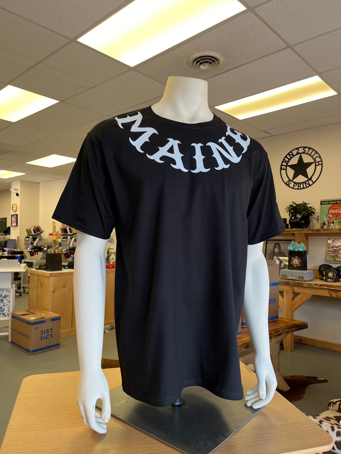 Big Maine Rocker 81 Known Associate T-shirt