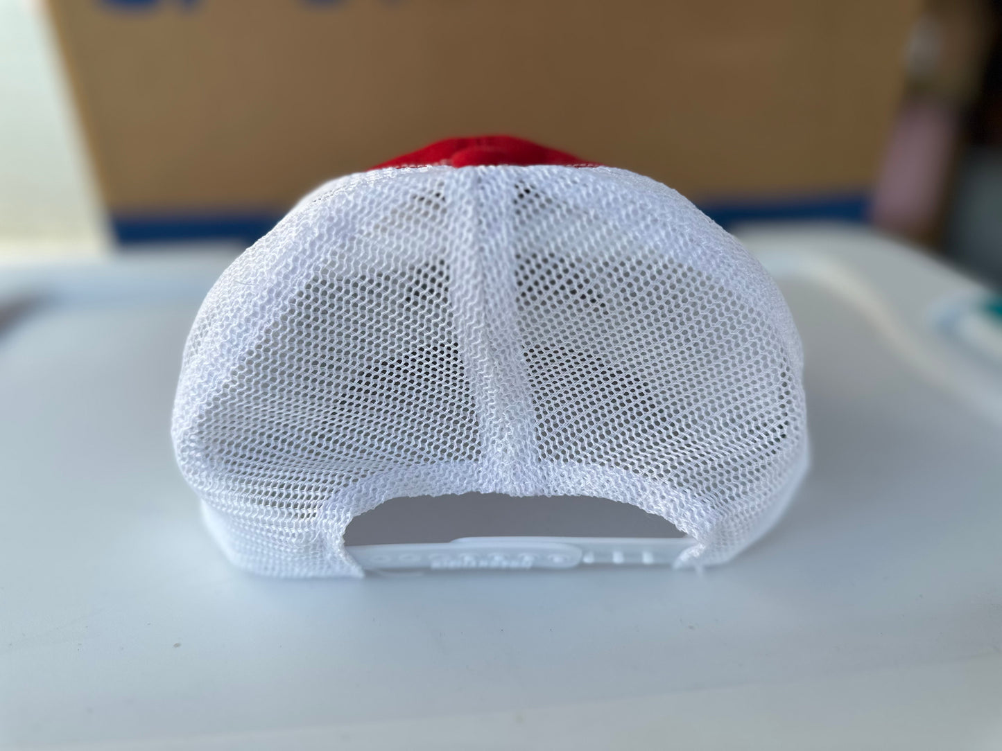 SYL 81 Support Wings Patch Snapback Red/White