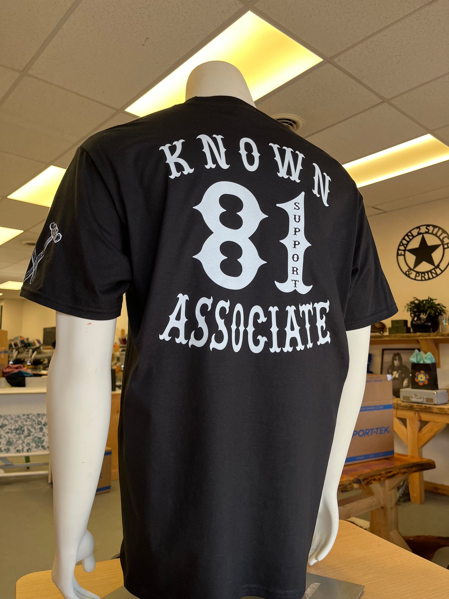 Big Maine Rocker 81 Known Associate T-shirt