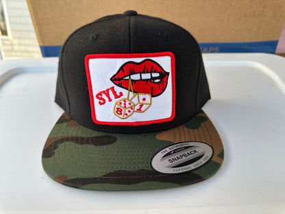 81 Lips and Dice Patch Snapback Hat Black/Camo